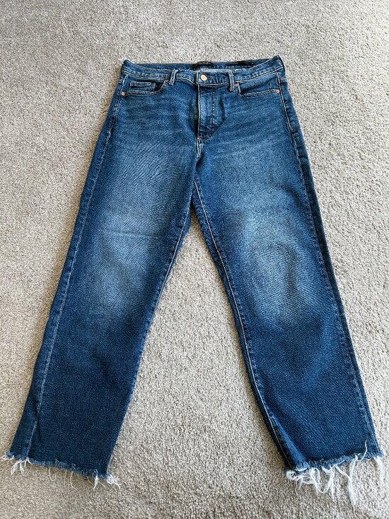 Banana Republic Denim - Banana Republic Mid-Rise Straight Jean
